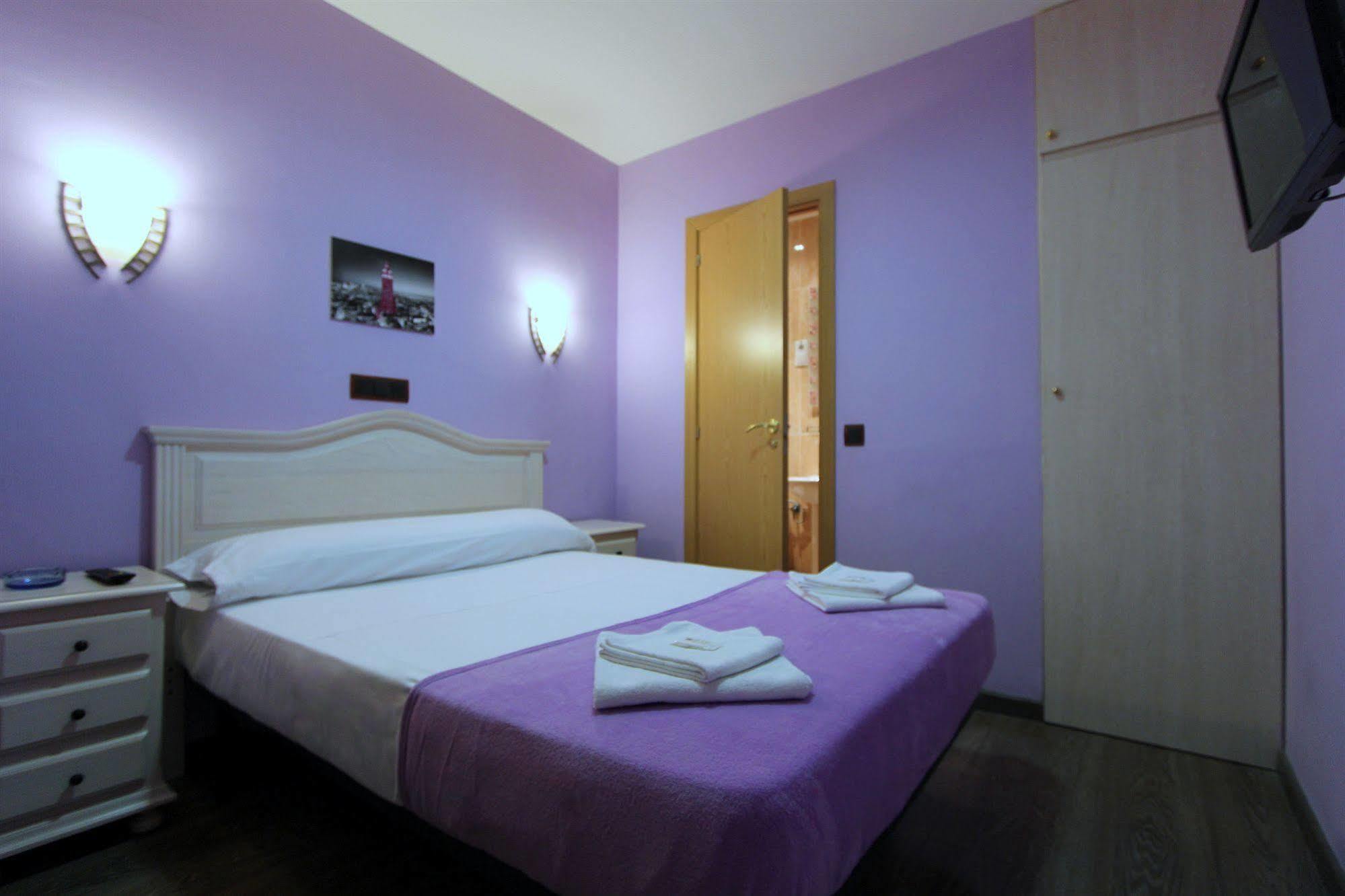 Hostal Regio Madrid Exterior foto
